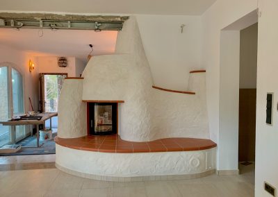 Freiform-Kachelofen, Landhausstil